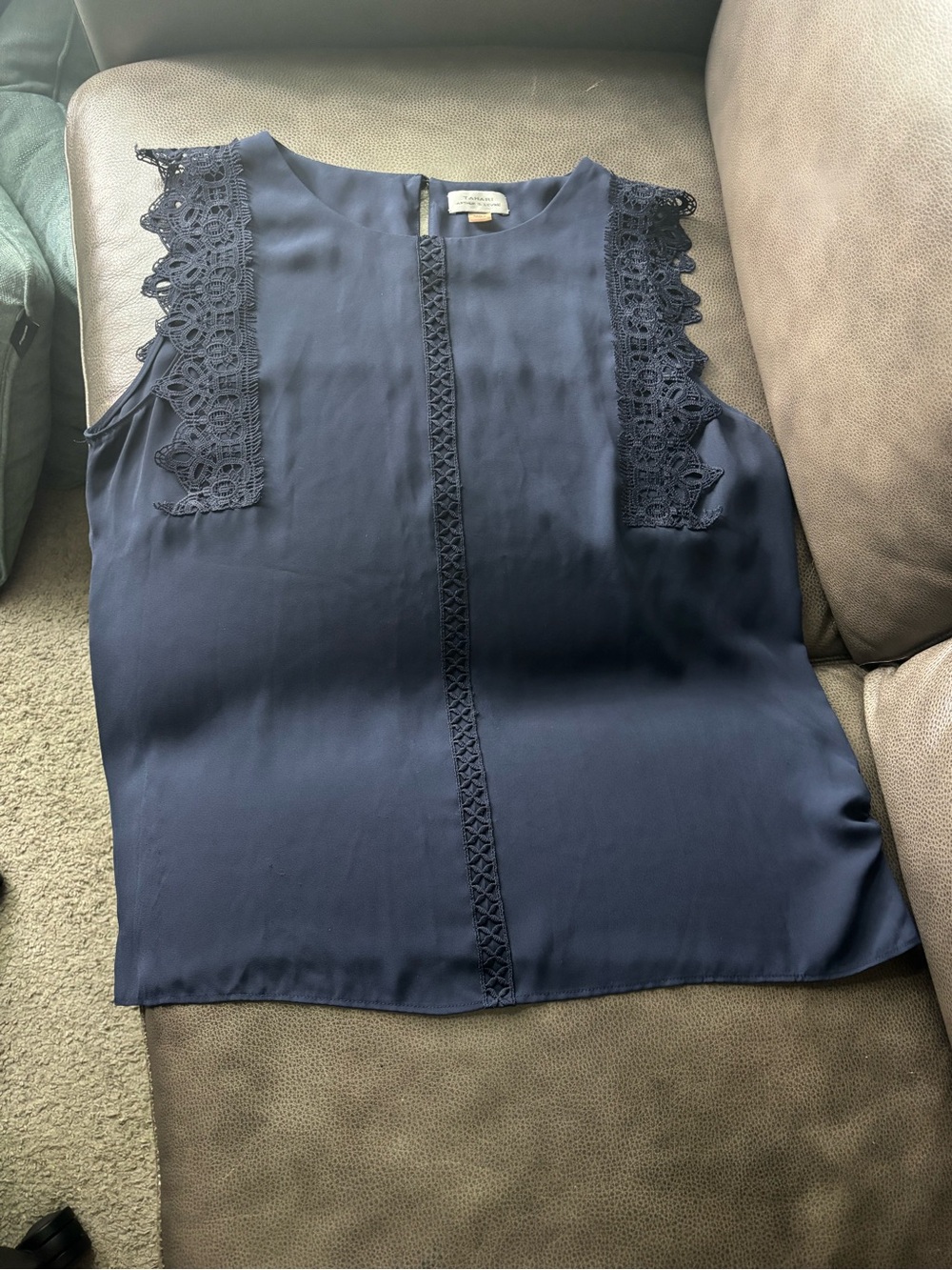 Tahari Navy Sleeveless Lace-Trim Blouse Women’s L